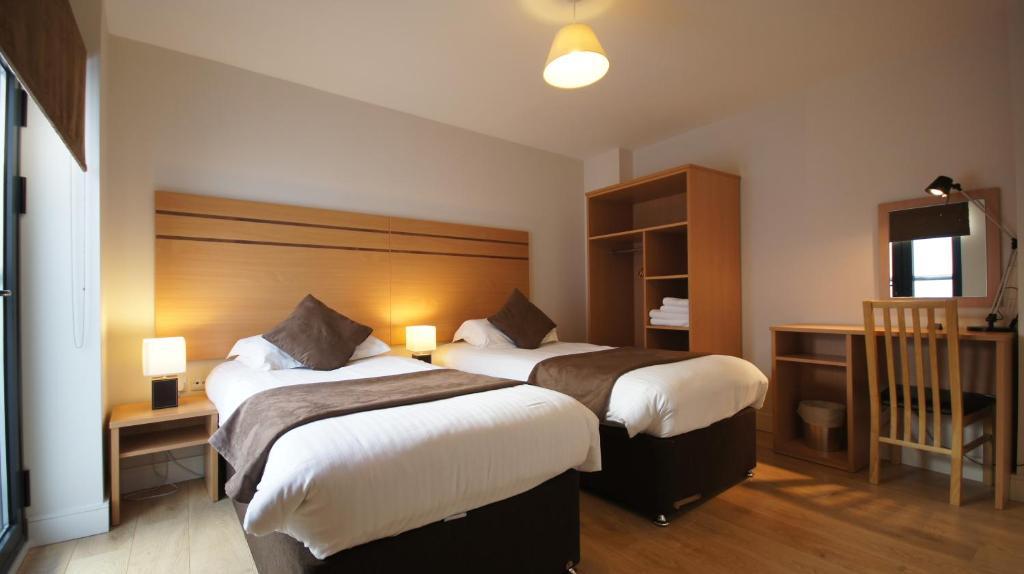 Crompton Court Apartments London Exteriör bild