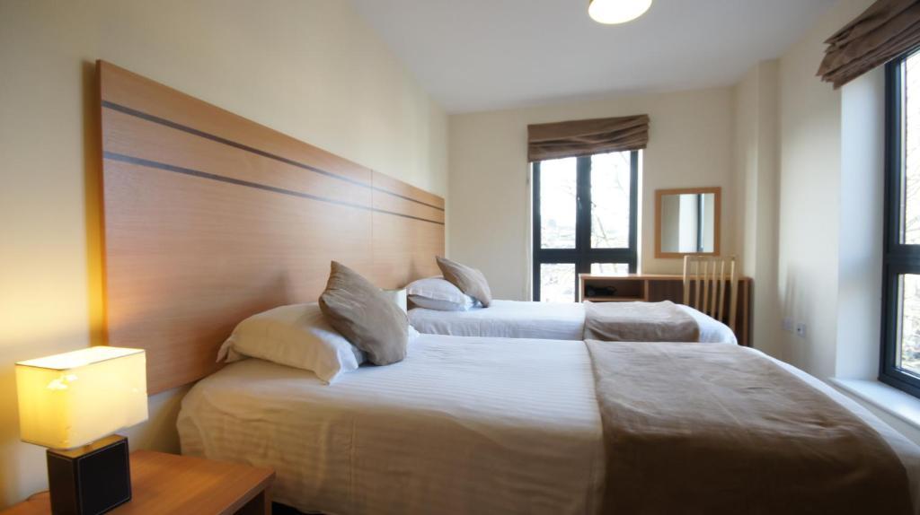 Crompton Court Apartments London Rum bild