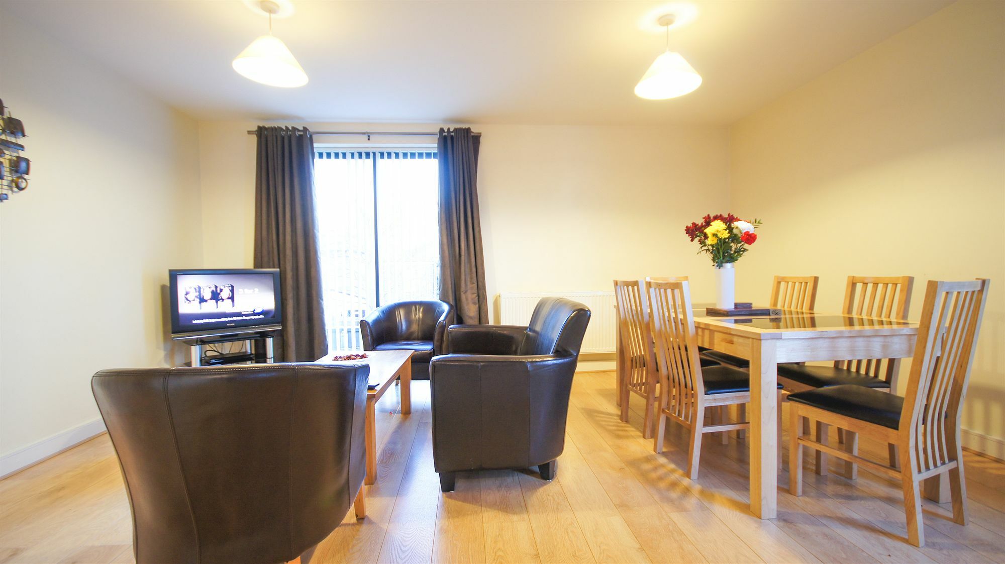Crompton Court Apartments London Exteriör bild